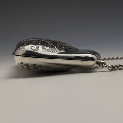 1907 British antique sterling silver purse with chain Thomas Bishton